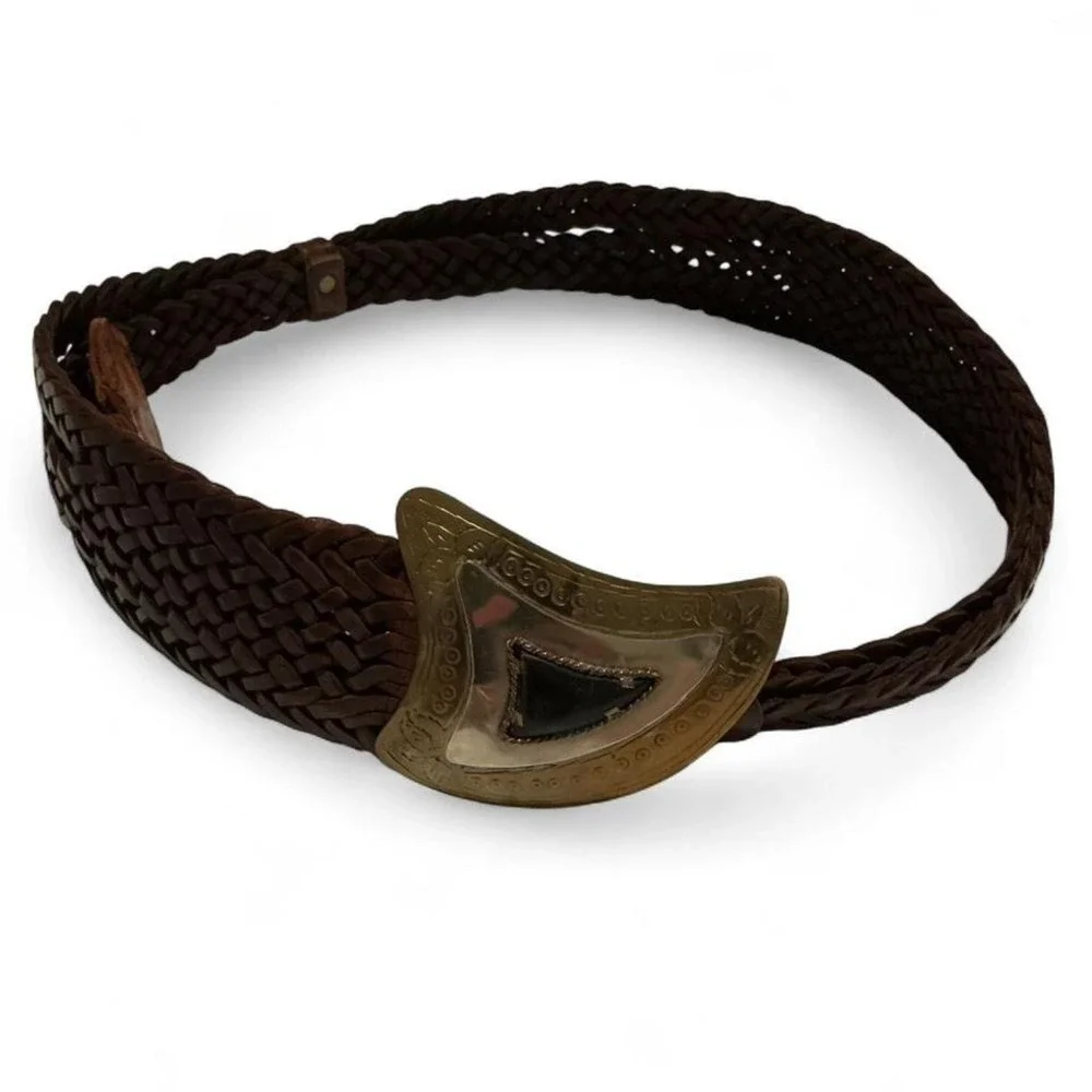 VTG Chico's Morocco Brown Bohemian Braided Leather‎ Belt with a metal buckle.